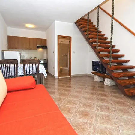 Katarina's Garden * 赫瓦尔