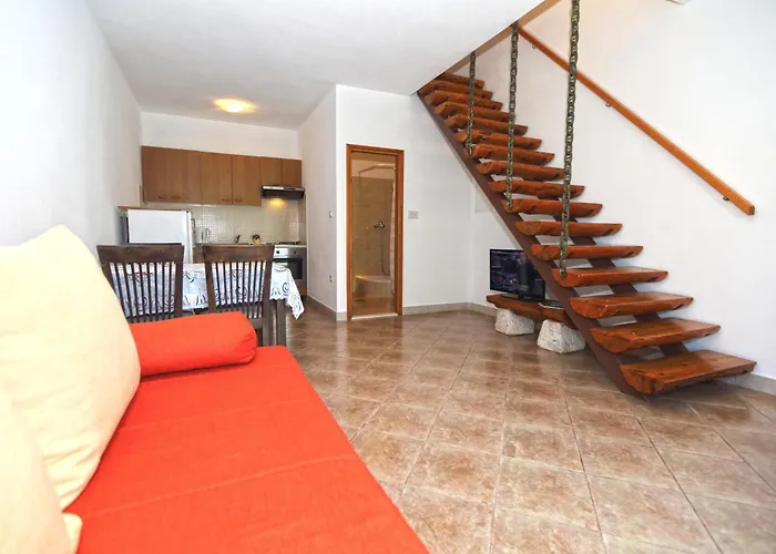 Katarina's Garden * フヴァル