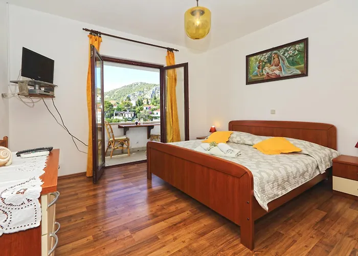 Katarina's Garden フヴァル