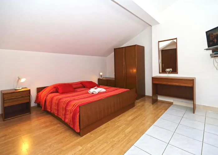 Katarina's Garden * Hvar Town